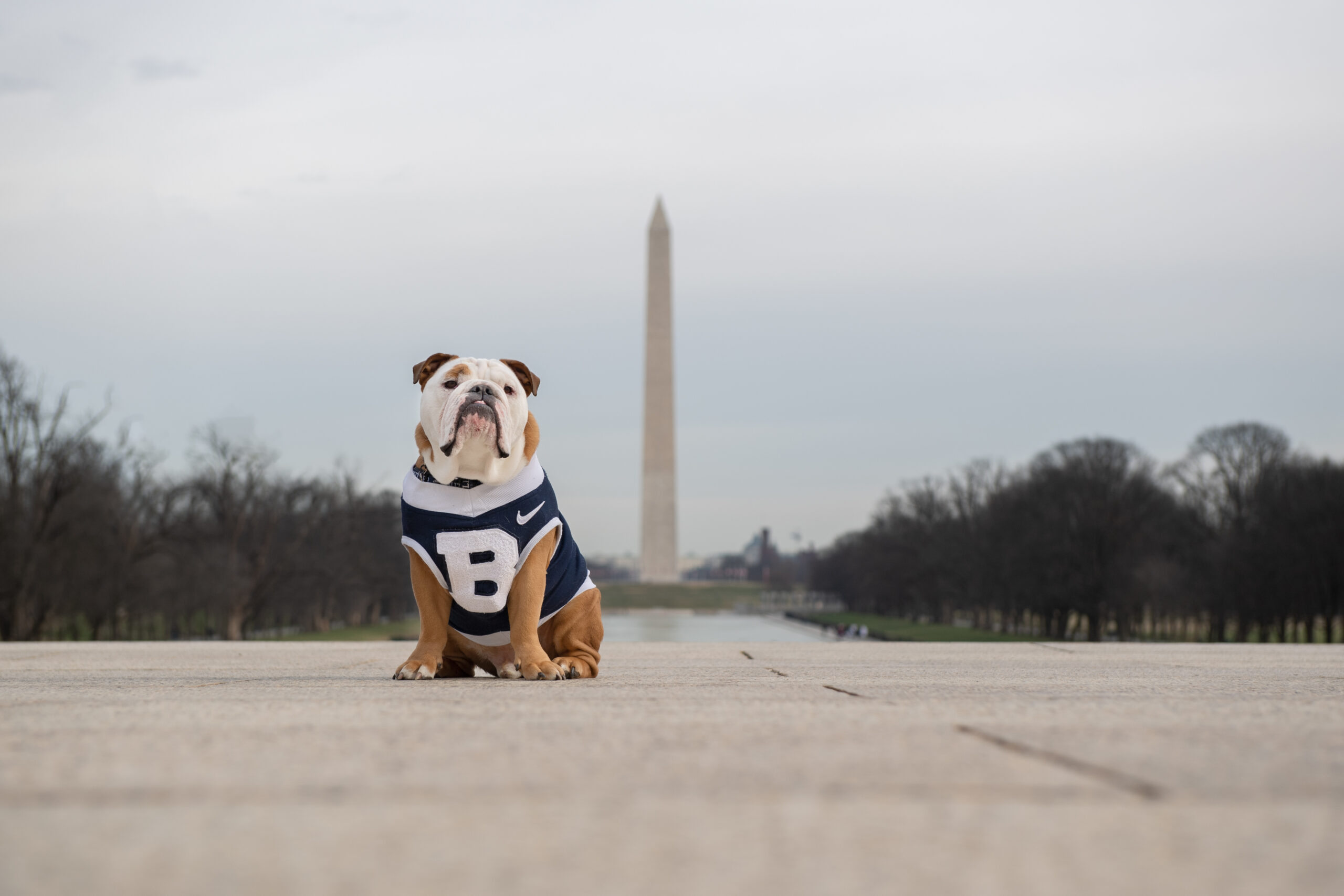 Butler Blue in front of the Washington Monument.