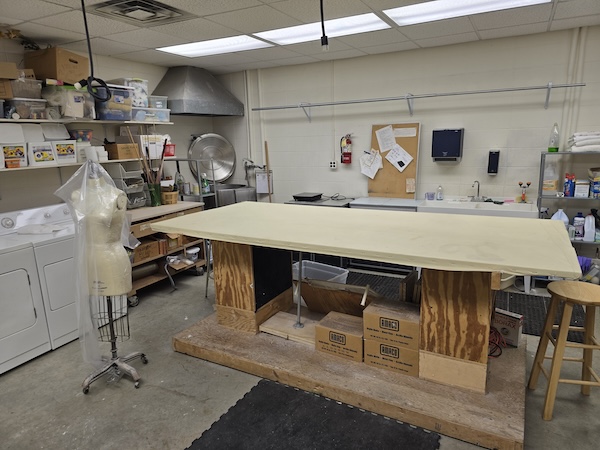 Picture of the Lilly Hall Craft Room
