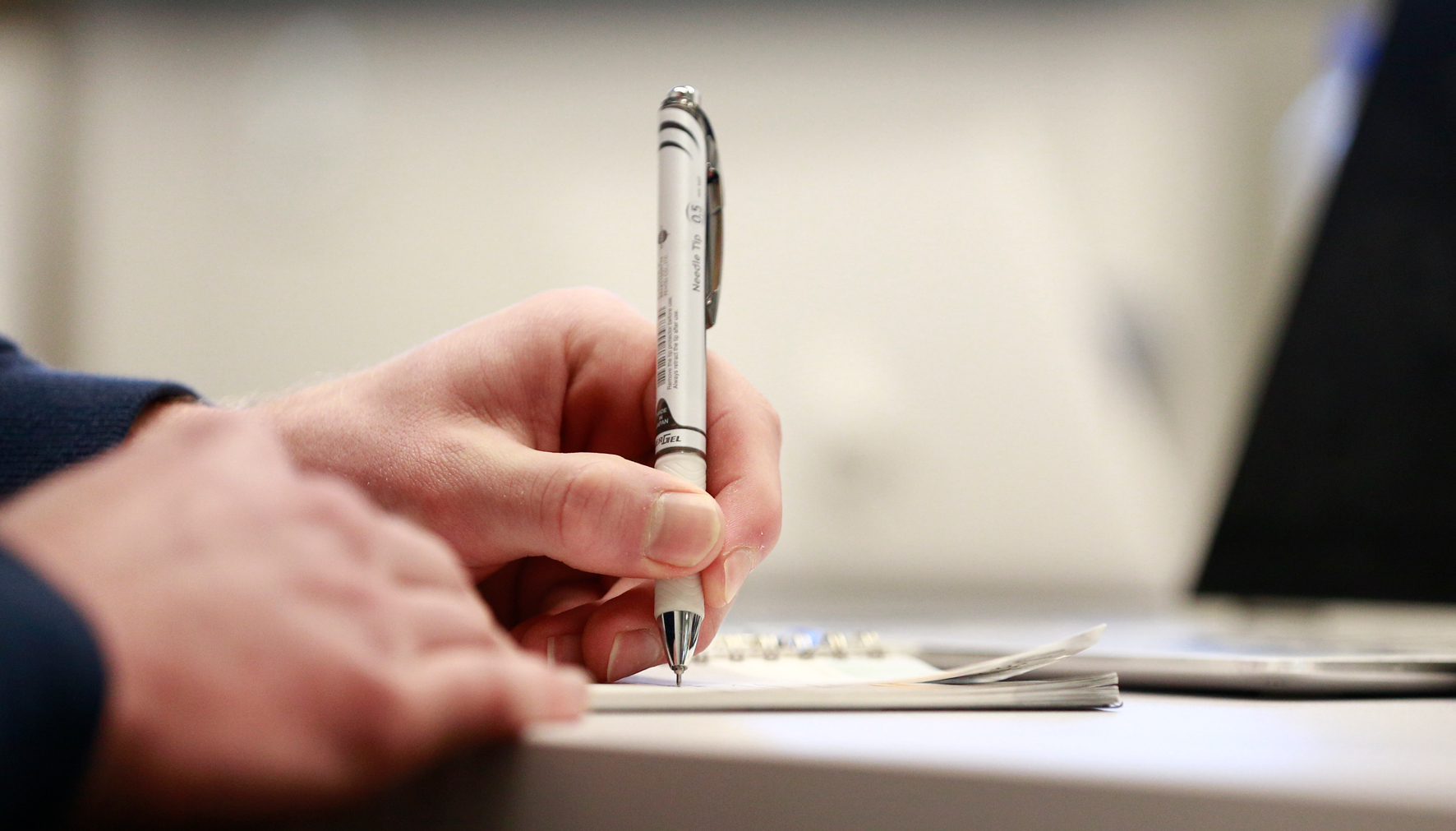 hand with pen