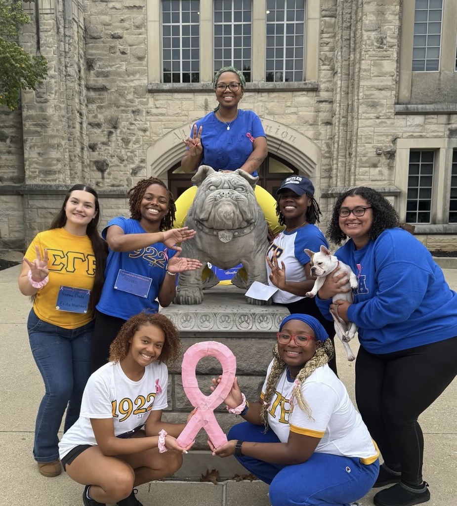 Women of Sigma Gamma Rho outside of Atherton Union
