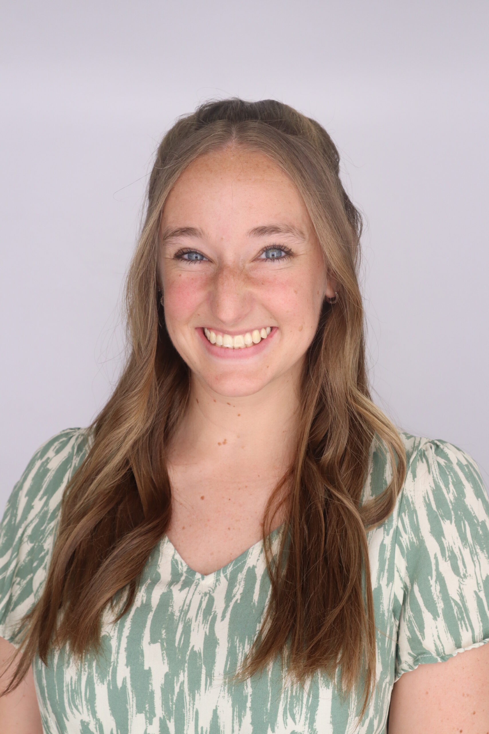 Olivia New headshot