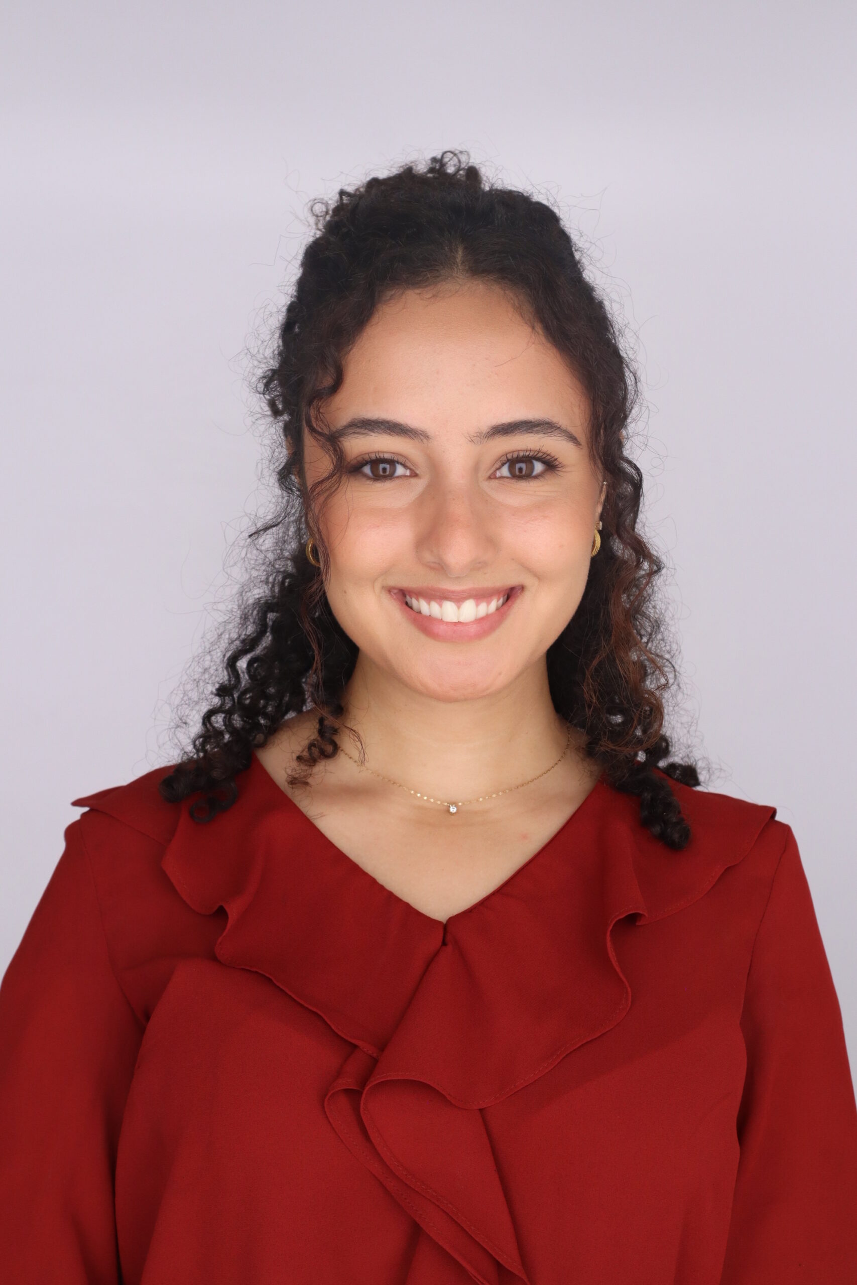 Aya Shohatee headshot