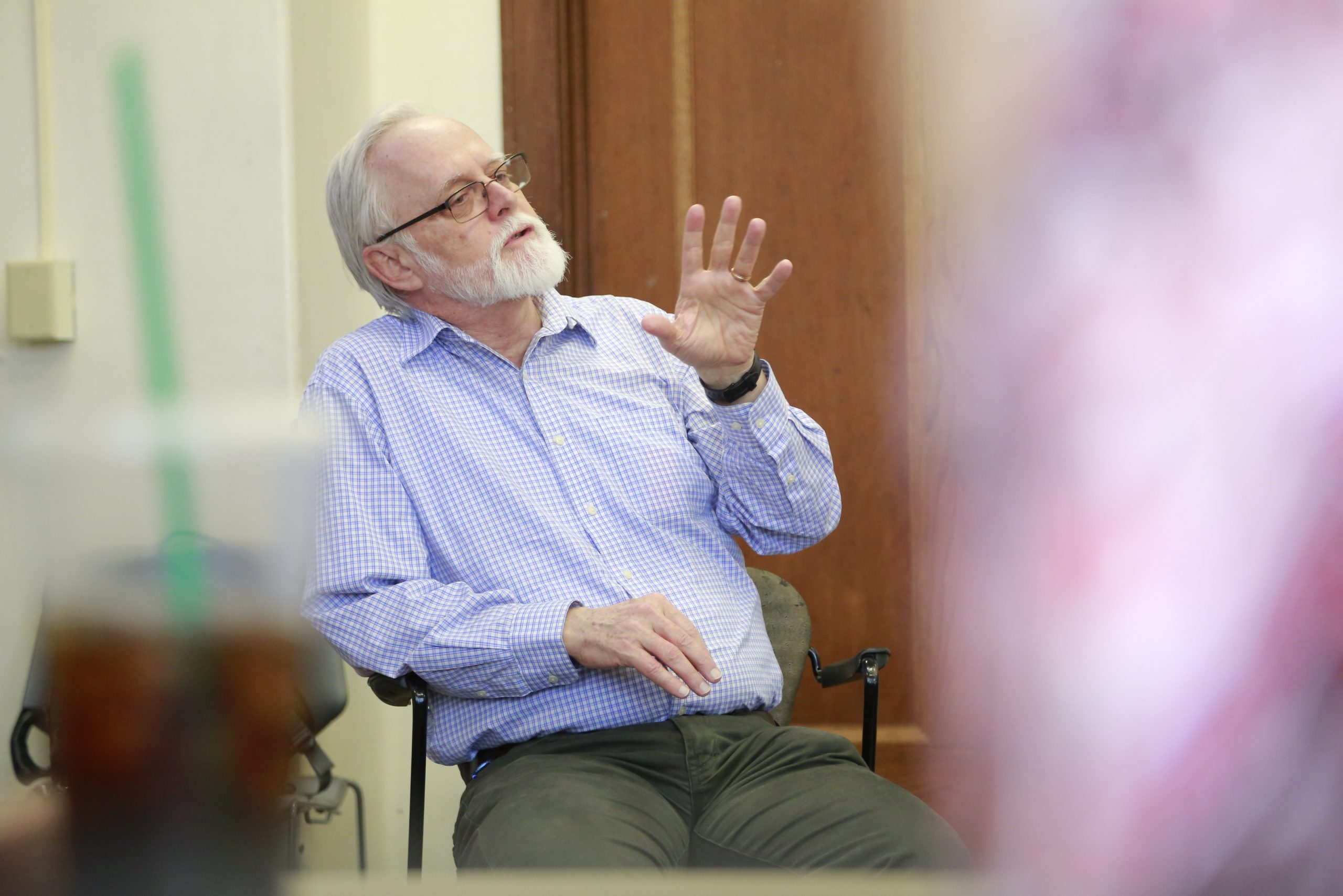 Craig Auchter teaching class